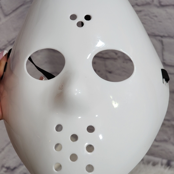 JASON FRIDAY THE 13TH HOCKEY MASK - Picture 3 of 11